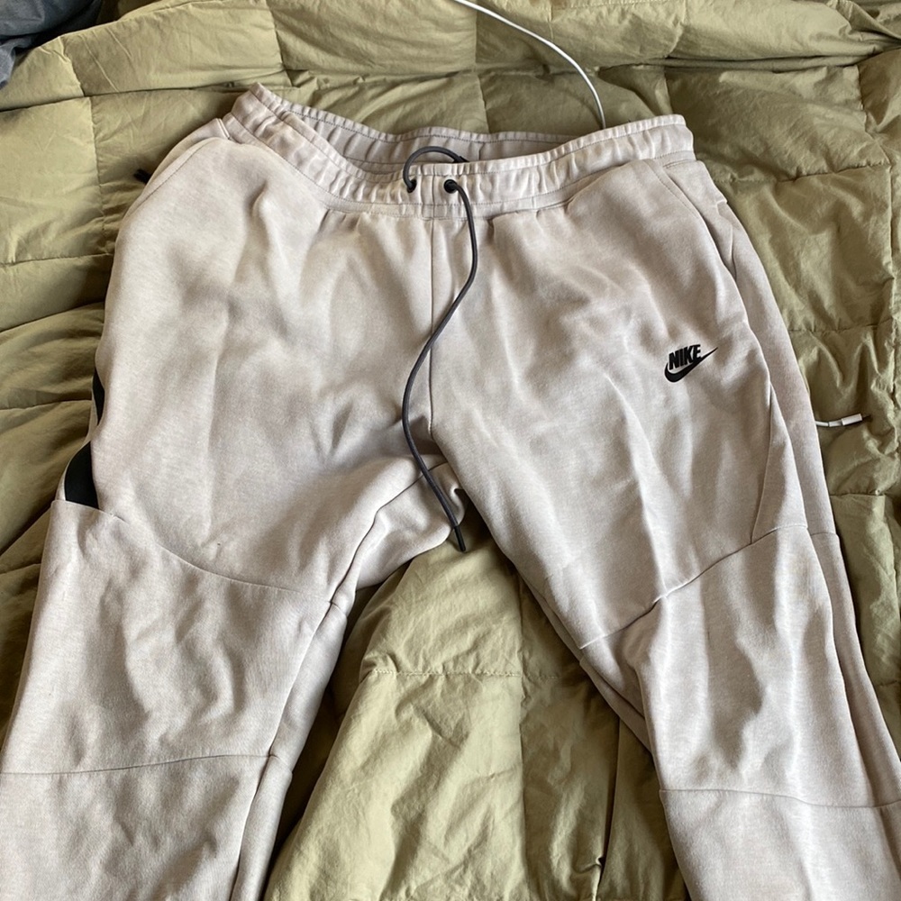 Nike tech sweats